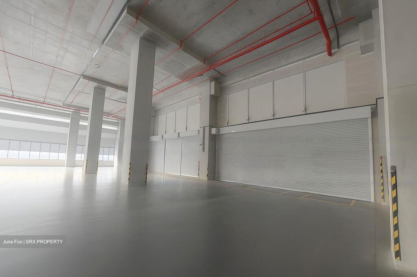 Joo Koon Circle (D22), Warehouse #457372711